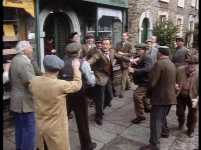 0fc3f696-4b4a-47c5-aae9-e08409e14146_l